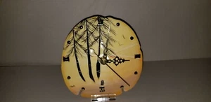 SDC-007 BEAUTIFUL HAND PAINTED SAND DOLLAR CLOCK WITH DISPLAY STAND - Picture 1 of 2