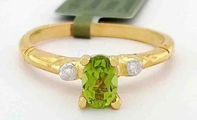 GENUINE 0.70 Cts PERIDOT & DIAMOND RING 10K GOLD - Free certificate Appraisal - Image 1 of 4