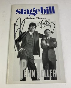 Vintage 1989 Penn & Teller Stagebill Schubert Theater signiert von Penn & Teller - Bild 1 von 4