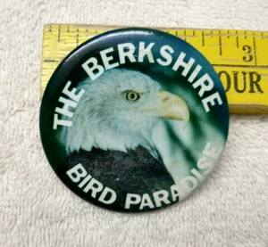 The Berkshire Bird Paradise 2-1/2" Pin Back Pin - Bild 1 von 3