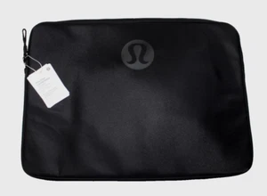 NWT Lululemon New Crew Laptop Sleeve - Black - Picture 1 of 6