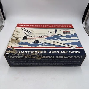Liberty Speccast Approx 28cm Wingspan 45018 - United States Postal Service DC-3 - Picture 1 of 14