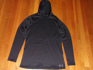 UNDER ARMOUR LONG SLEEVE BLACK LIGHTWEIGHT FITTED HOODIE MENS MEDIUM EXCELLENT