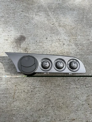 OEM Acura RSX Climate Control Panel with Left Vent | A/C Heater Control Type-S - Image 1 of 3