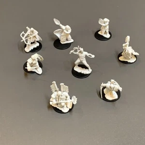 8 Stück Dwarf Wizard Fighter Paladin Human Ranger D&D Nolzur's Marvelous Miniatures - Bild 1 von 6