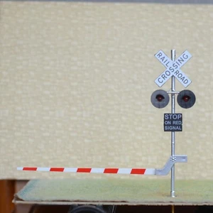 2 x O scale railroad grade crossing signal arm gate stop lever flasher  #48S20 - Picture 1 of 8