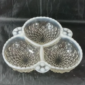Anchor Hocking Moonstone Opalescent Hobnail Divided Candy Relish Dish VTG - Picture 1 of 6