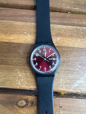 Used Swatch Quartz Day/Date Watch -Sir Red Dial - Black Silicone Strap SO28B704 - Image 1 of 4