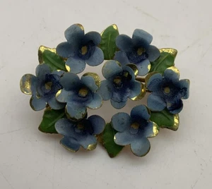  Vintage  Forget Me Not Brooch Blue Flower Gold Tone Green  - Picture 1 of 4