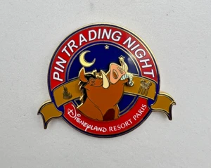 Disney Disneyland Paris DLRP - Pin Trading Night (Pumbaa) Lion King LE 400 - Picture 1 of 3