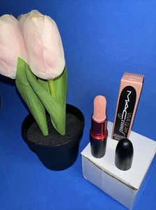 MACXIMAL Silky Matte VIVA GLAM VG2 Viva Planet New Release Authentic - Picture 1 of 8