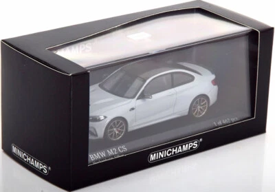 宝马 M2 CS F87 2020 HOCKENHEIM 银色 MINICHAMPS 410021028 1: 43 金色轮毂 — 第 1/3 张图片