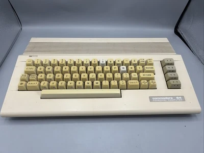 Commodore 64 C64 C Retro Computer PC Sammler Deko - Bild 1 von 4