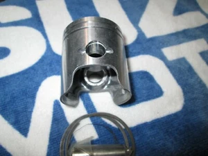 ANILLOS Y PIN DE PISTÓN DE GRAN DIÁMETRO HONDA MB/MT50 - Imagen 1 de 1