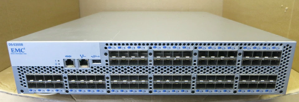 Brocade EMC DS-5300B 5300 48 Port Active 8Gb FC Switch EM-5320 + Licenses - Image 1 of 1