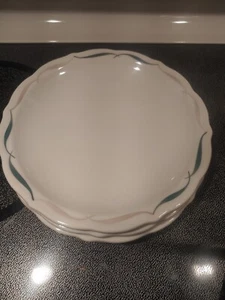 Set of 4 - Syracuse China Festival luncheon Plate Green Tan Strokes Scallop - Picture 1 of 4