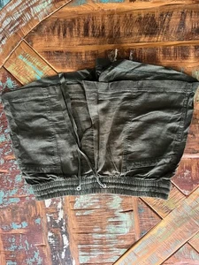 Women’s Gap Green Linen Shorts Size Small - Picture 1 of 4