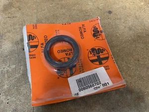 ALFA ROMEO SPIDER GTV ALFETTA 1750CC 2000CC 1969-94 FRONT TIMING COVER SEAL NOS - Picture 1 of 1