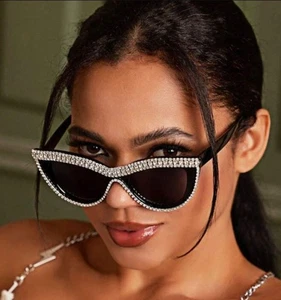 Rhinestone Cat Eye Frame Black UV Sunglasses Women Fashion Shades Party Eyewears - Picture 1 of 7