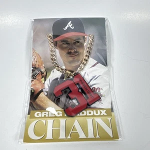 Greg Maddux 31 Chain Atlanta Braves Truist Ballpark Tour Chain Series - Picture 1 of 4