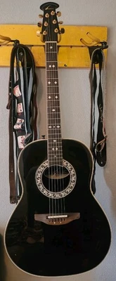 Guitarra Eléctrica Acústica Ovation Legend 1717, Hecha en EE. UU. Foto 1 de 4