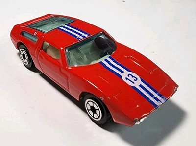 De colección Yatming #1013 Rojo Maserati Bora 1/64 Diecast En muy buen estado Foto 1 de 4