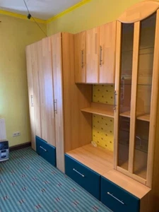 Verkaufe Kinderzimmer komplett mit Schreibtisch und Schrankwand - Bild 1 von 6