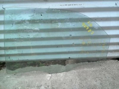 Cristal puerta trasera conductor para 93-97 Mazda 626   Foto 1 de 3