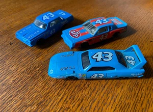 Konvolut 3 #43 Petty Racing Champions RMI (Revell) Plymouths & Monte Carlo - Bild 1 von 6