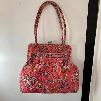Bolsa Vera Bradley Kiss Lock Snap Call Me Coral Floral Paisley Alice - Imagem 1 de 4