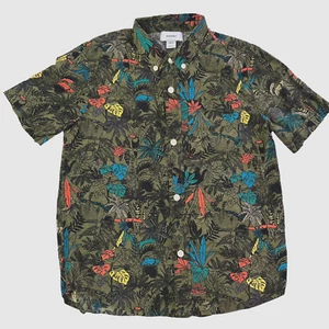 Old Navy Youth Small 6-7 Jungle Birds Leopards Sloth Short Sleeve Camp Shirt - Picture 1 of 9
