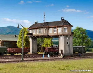 47603 Vollmer N Gauge Kit of a Gantry signal tower - Picture 1 of 4