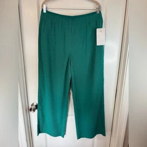 NWT Athleta Women Green Echo Wide Crop Pants - Size 14/T - Picture 1 of 9