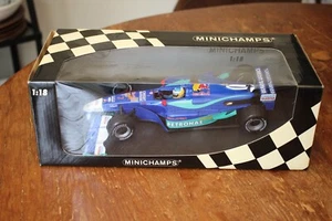 Minichamps 2002 Sauber Petronas C21 H. Heidfeld 1:18 Scale Model Race Car - Picture 1 of 6