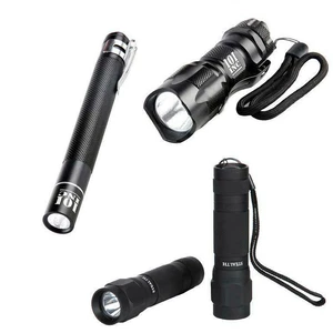 Taktische Taschenlampe Night Hawk LED-Taschenlampe 101 INC oder Stealth Neu