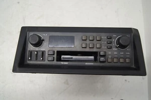 VOLVO TD-6141 Cassette Radio - Picture 1 of 4