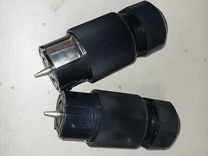 2 HUBBELL CS8364LCR / CS8364LCR TWIST- CONNECTOR (NEW NO BOX) - Picture 1 of 6