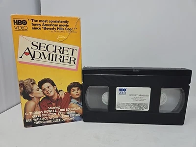 Secret Admirer VHS Lori Loughlin Kelly Preston C Thomas Howell Corey Haim Foto 1 de 4