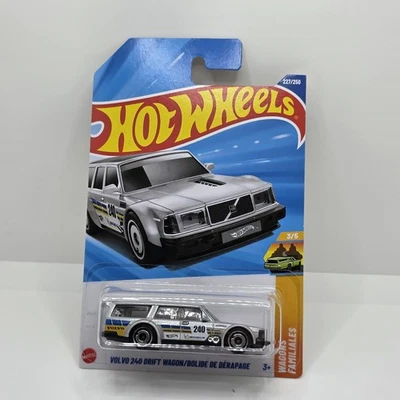 Hot Wheels 2025 Silver Volvo 240 Drift Wagon 227/250 Wagons 3/5 N Case - Image 1 of 2