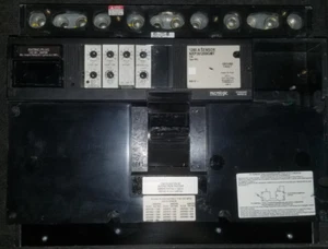 Square D NXP361200GMT 1200A 600V 3-poliger Leitungsschutzschalter - Bild 1 von 5