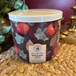 NEW Bath & Body Works HONEYCRISP APPLE 3 Wick Candle NEW - Picture 1 of 3