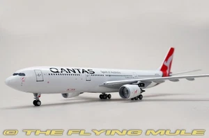 AeroClassics 1:400 A330-300 Qantas Airways VH-QPH - Picture 1 of 1