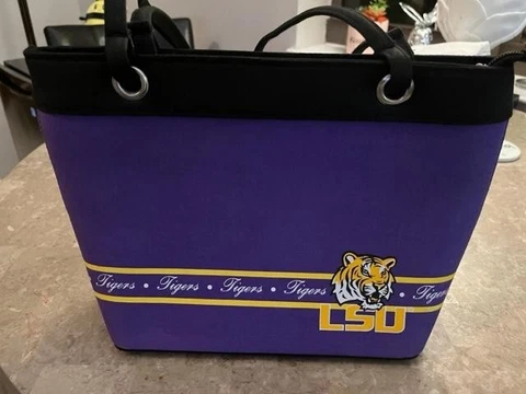 LSU Tigers Purple Womens Ladies Purse/Tote/Handbag w/Straps for Carry/Shoulder Cover