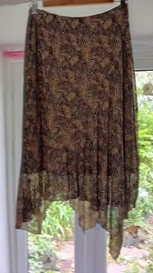 Lined Floaty Skirt Size 10 12 - Picture 1 of 3