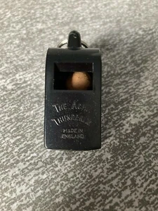 New Acme Thunderer Whistle No. 558 Black, $6.99 - Bild 1 von 5