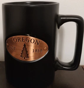 AMERICAWARE OREGON COPPER MEDALLION COFFEE MUG, MATTE BLACK, 15 OZ - Picture 1 of 3