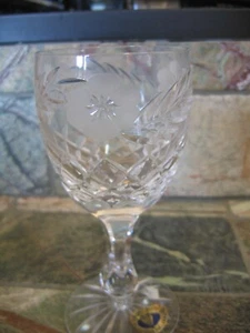 TUTBURY CRYSTAL LARGE WINE GLASS 843 Hand Cut 5.75" tall FULL LEAD HAND ENGLAND - Picture 1 of 2