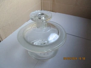 Exsikkator, Außen = 150 mm, Innen = 110 mm, Porzellansieb, Glasdeckel - Bild 1 von 23