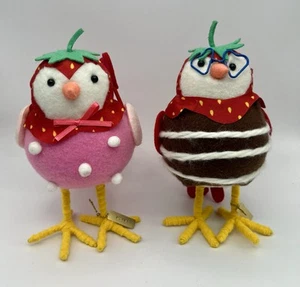 Featherly Friends Poppy & Rowan 2021 Target Spritz Valentines Strawberry Birds - Picture 1 of 14