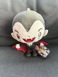 Universal Studios Little Monsters Plüschtier Dracula Baby Vampir Stofftier - Bild 1 von 2